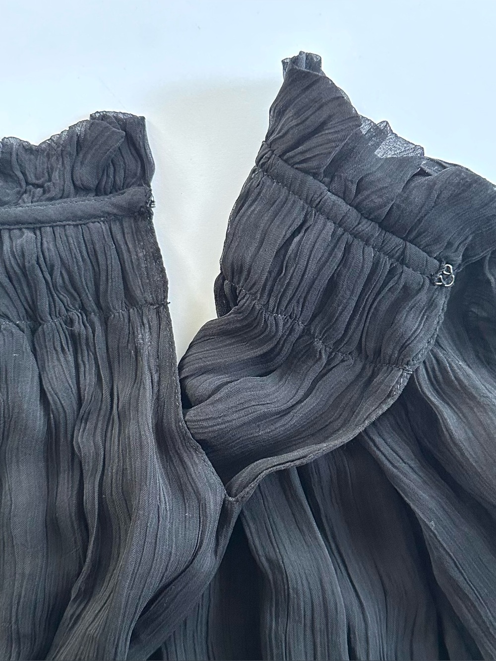 J.Crew Crinkle Chiffon Smocked Top in Black | XL | NWT - Picture 10 of 13